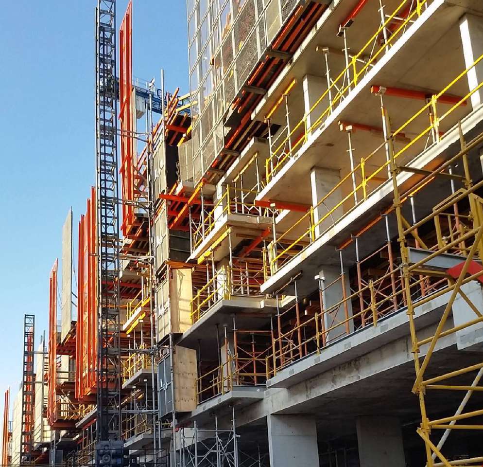 Structural formwork and post-tension slabs on a GCE construction project